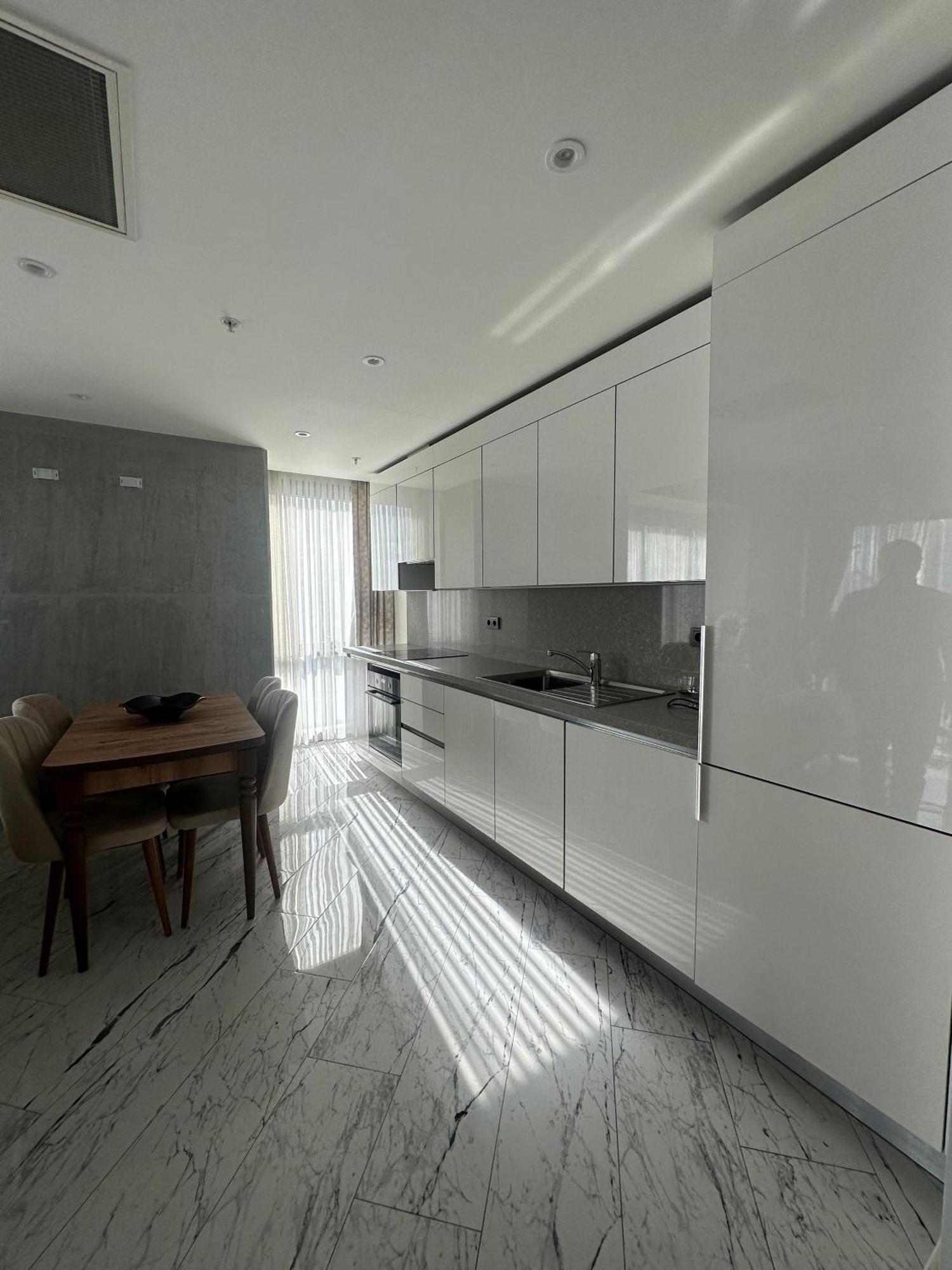 Apartment Sinpas Queen Bomonti By Bondy